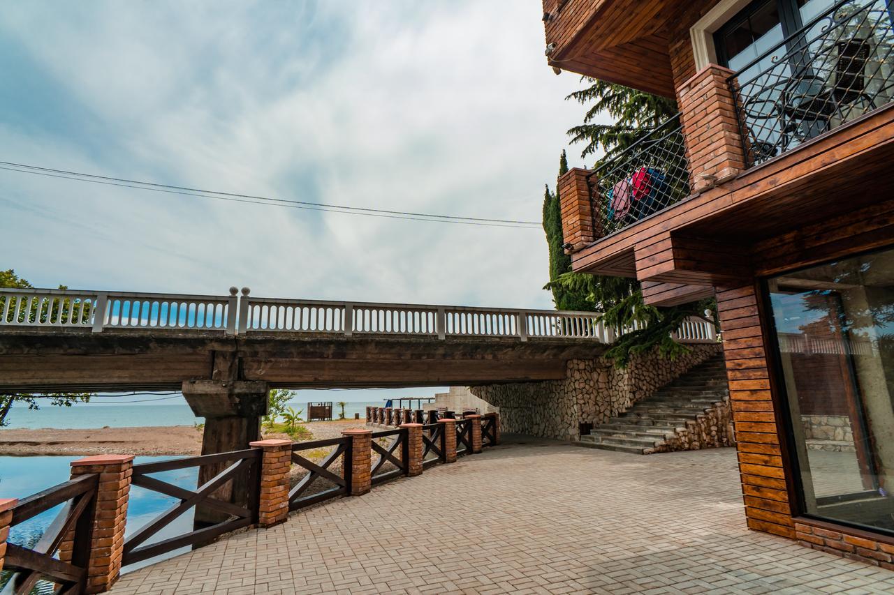 Afon Resort Hotel New Athos Eksteriør billede