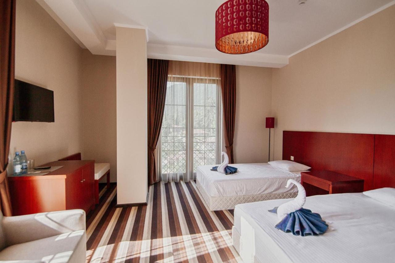 Afon Resort Hotel New Athos Eksteriør billede